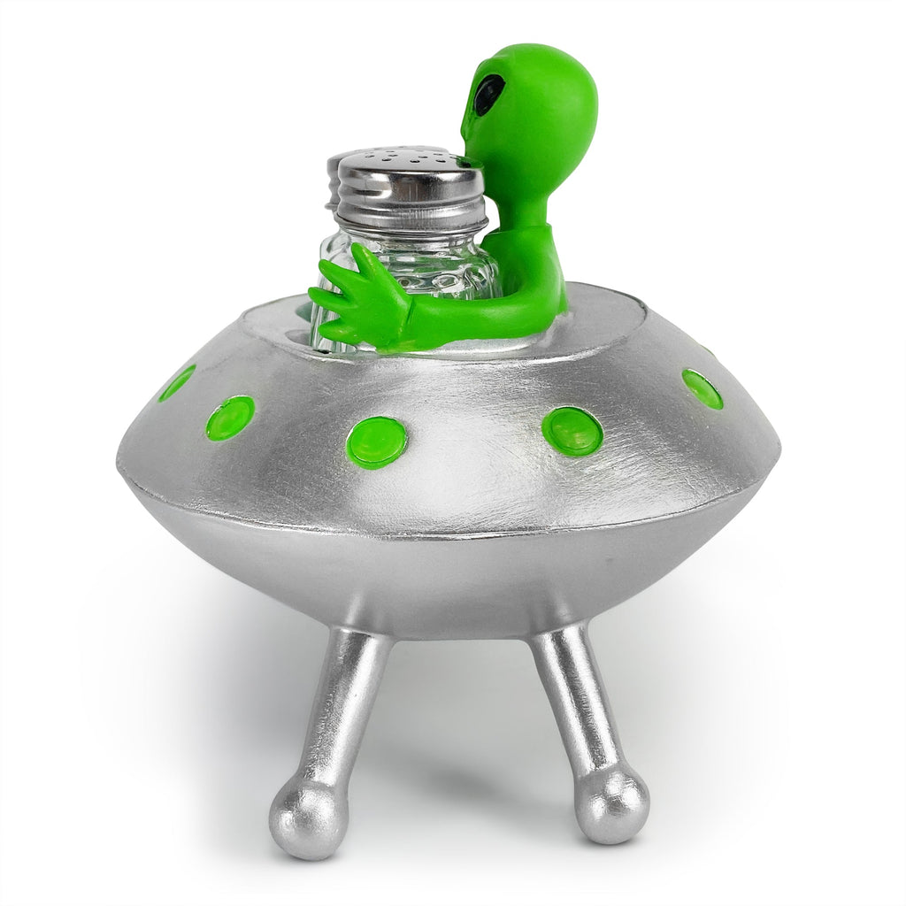 Salt and Pepper Shakers-Aliens