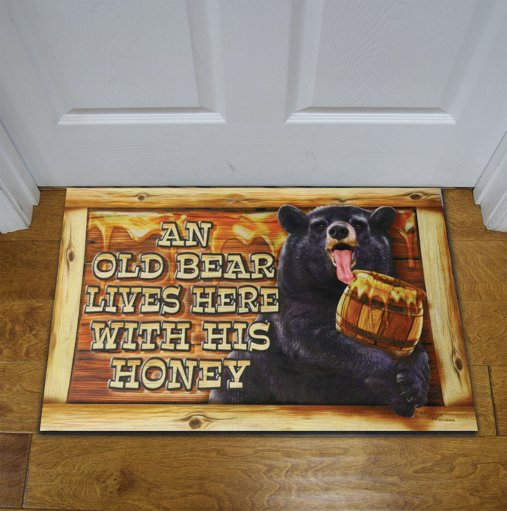 Door Mat Rubber 26in x 17in-Old Bear Lives Here