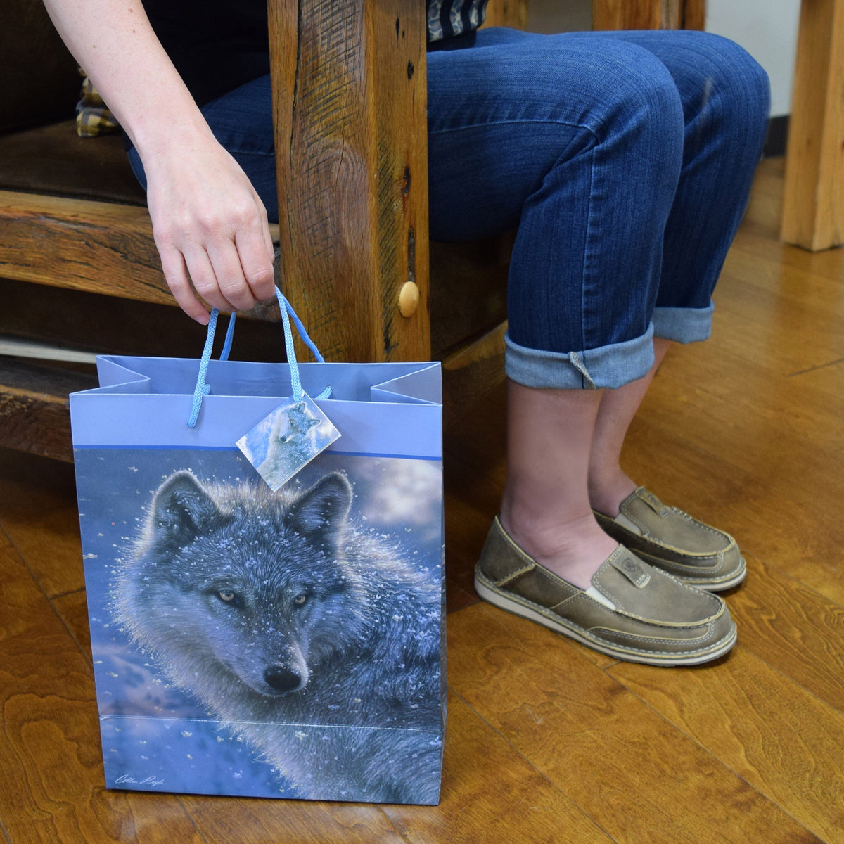 Gift Bag Medium-Wolf