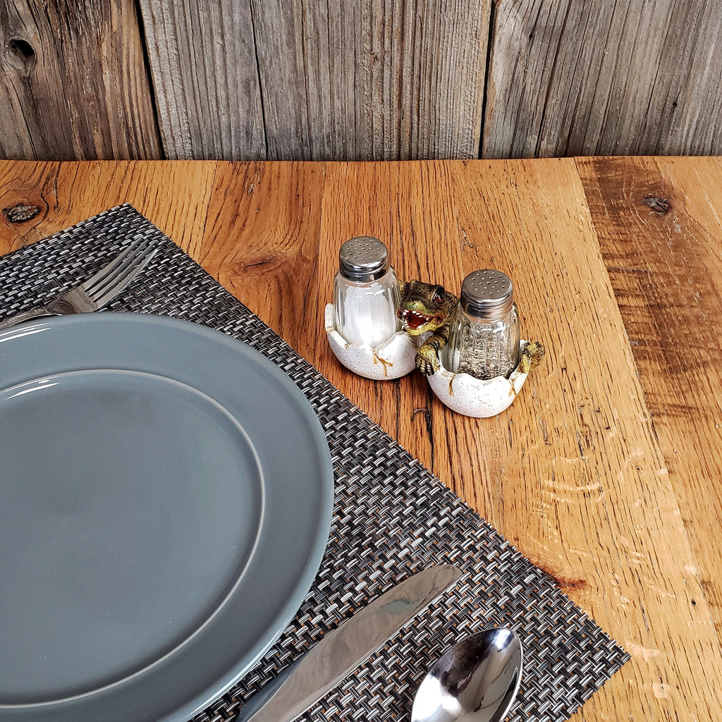Salt and Pepper Shakers-Baby Alligator
