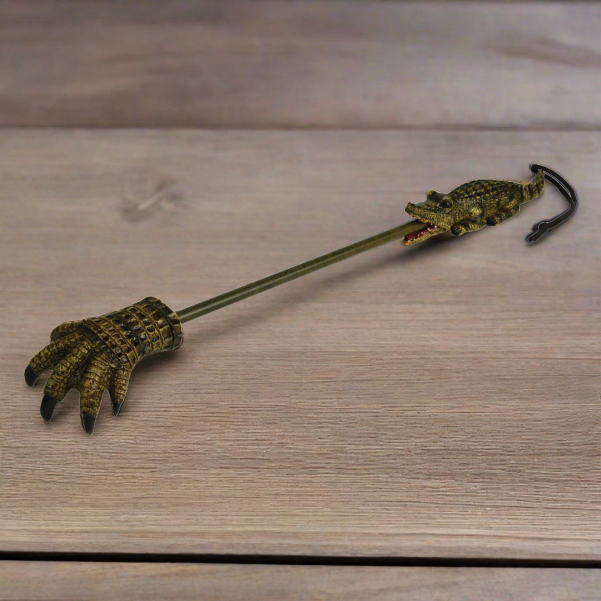 Back Scratcher-Alligator